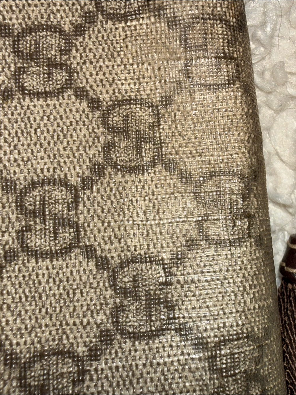 Gucci Beige & Brown GG Monogram Clutch - Picture 7 of 11